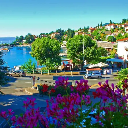 Senka Apartmán