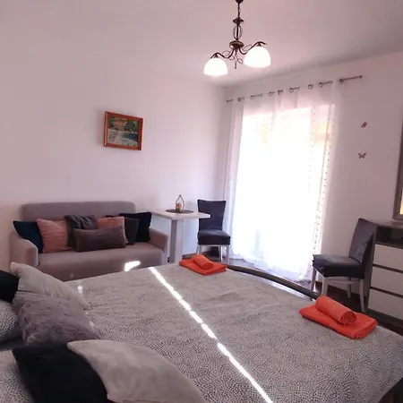 Senka Apartment