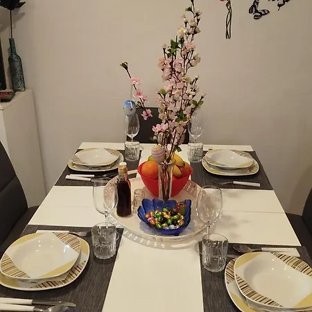 Senka Apartment Ika
